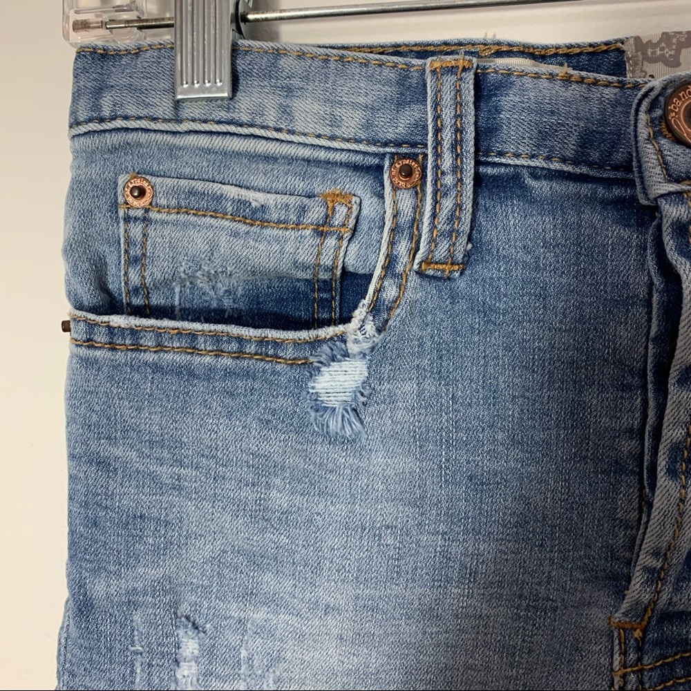 Band of Gypsies Zoey Frayed Hem Button Fly Distressed Shorts Size 25 - Picture 7 of 12